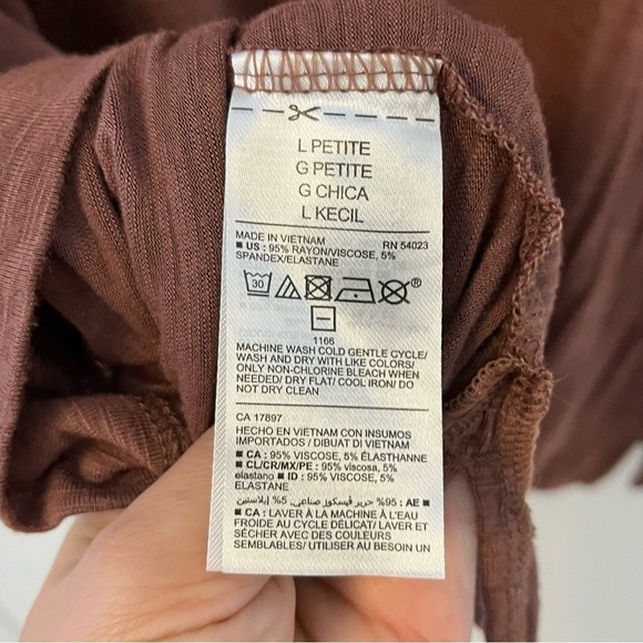 Luxe tshirt-PETITE - Picture 5 of 5